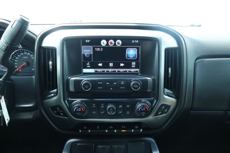 Chevrolet Silverado 1500 Vehicle Full-screen Gallery Image 35