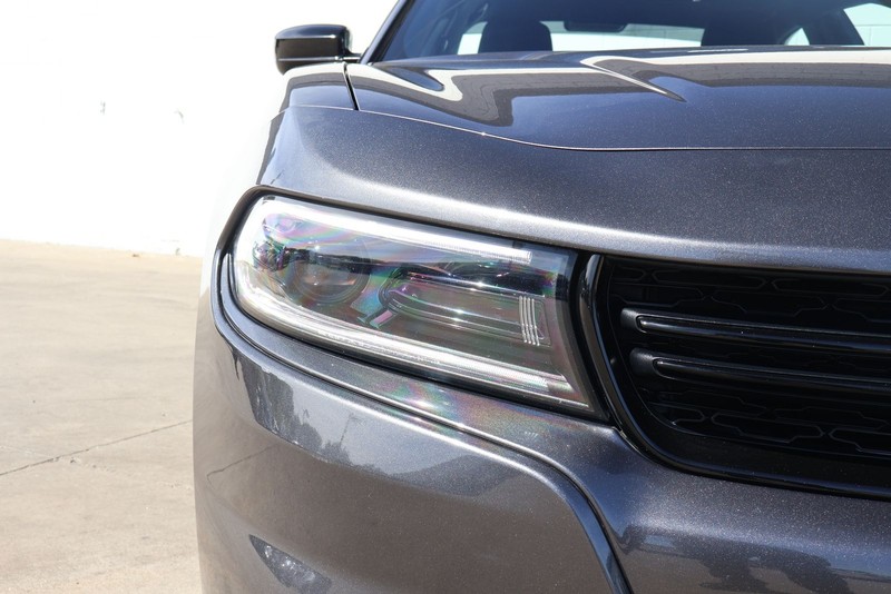 Dodge Charger Vehicle Full-screen Gallery Image 03