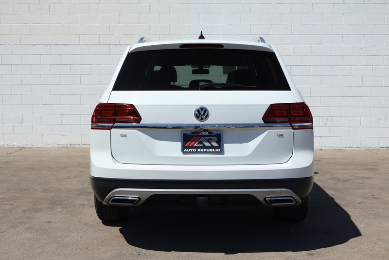 Volkswagen Atlas Vehicle Full-screen Gallery Image 06