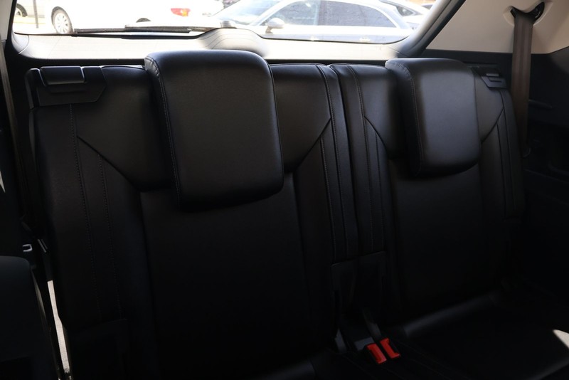 Volkswagen Atlas Vehicle Full-screen Gallery Image 22