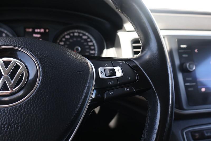 Volkswagen Atlas Vehicle Full-screen Gallery Image 28