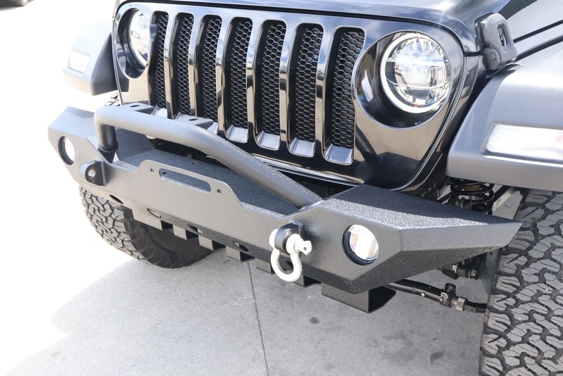 Jeep Wrangler Vehicle Full-screen Gallery Image 13