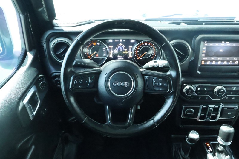 Jeep Wrangler Vehicle Full-screen Gallery Image 31