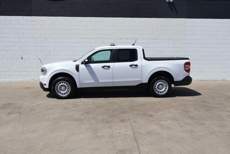 Ford Maverick Vehicle Full-screen Gallery Image 10