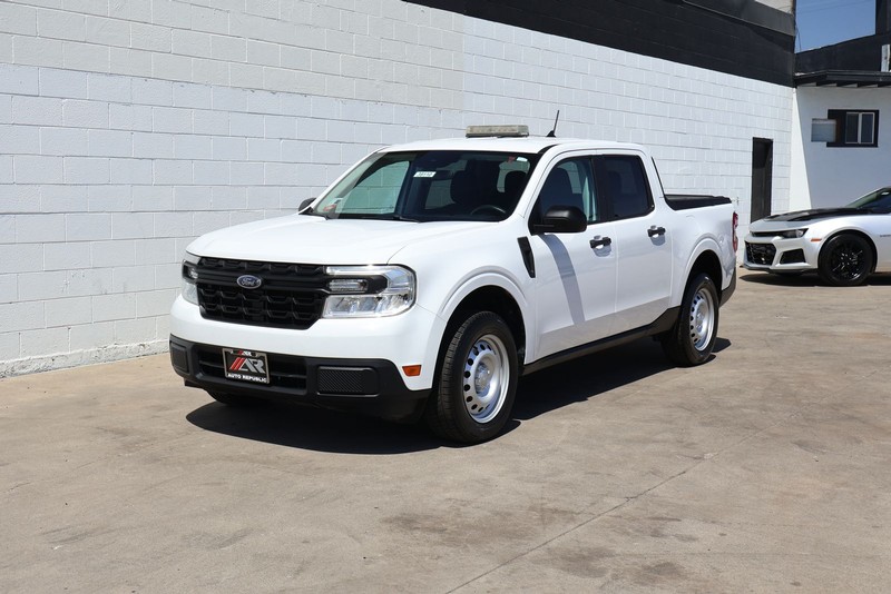 Ford Maverick Vehicle Full-screen Gallery Image 11