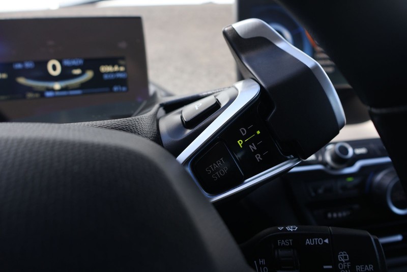 BMW i3 Vehicle Full-screen Gallery Image 27