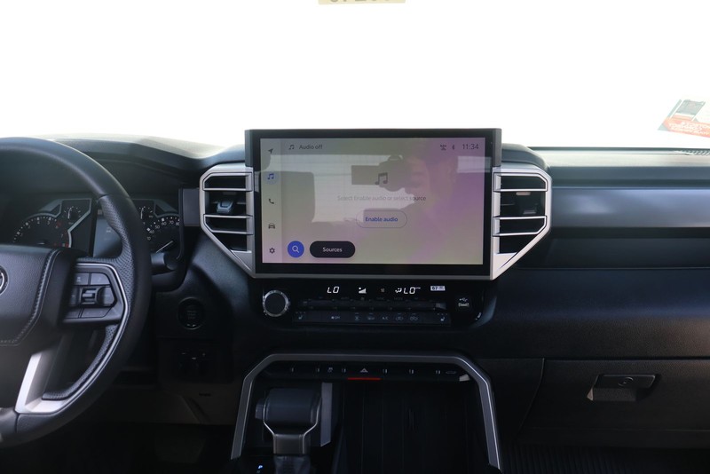 Toyota Tundra 2WD Vehicle Full-screen Gallery Image 28