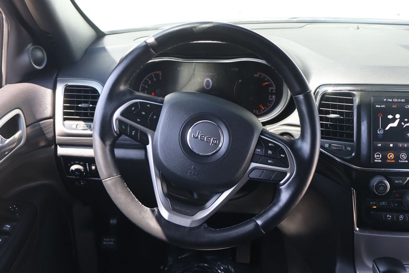 Jeep Grand Cherokee Vehicle Full-screen Gallery Image 25