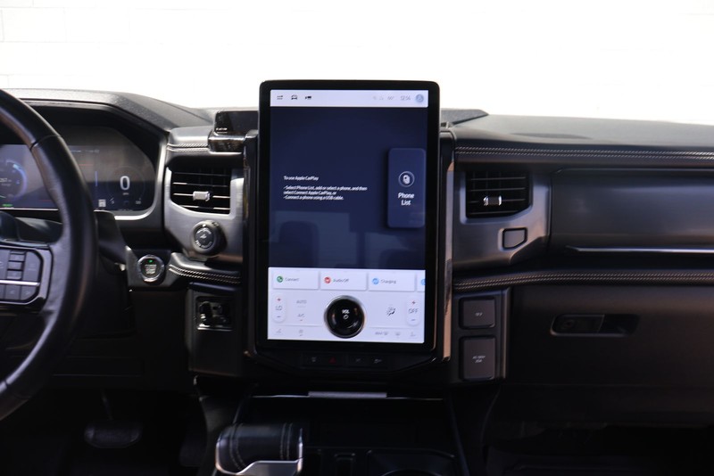 Ford F-150 Lightning Vehicle Full-screen Gallery Image 31