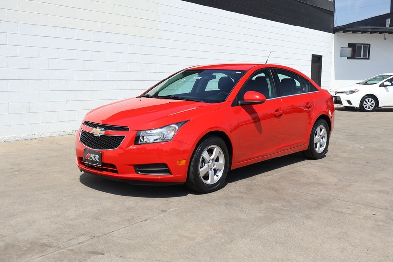 Chevrolet Cruze Vehicle Full-screen Gallery Image 11