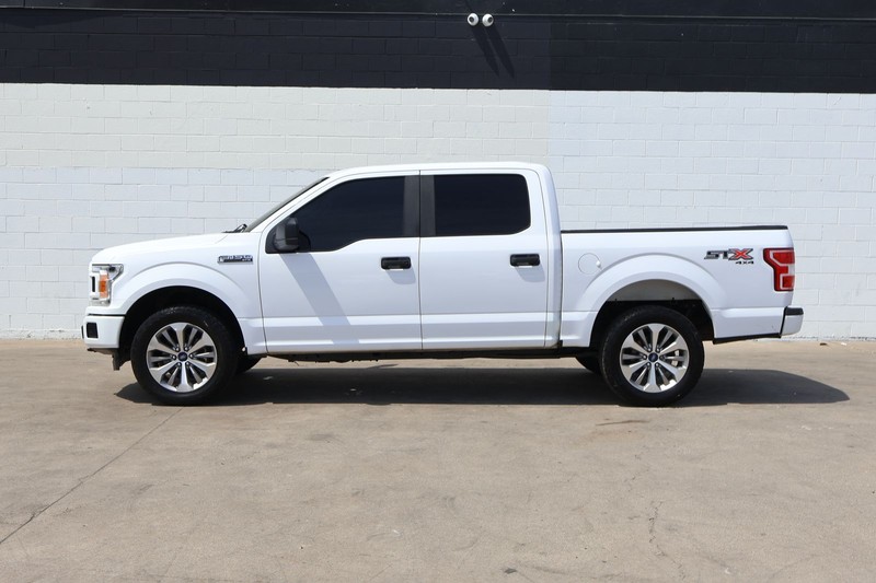 Ford F-150 Vehicle Full-screen Gallery Image 10