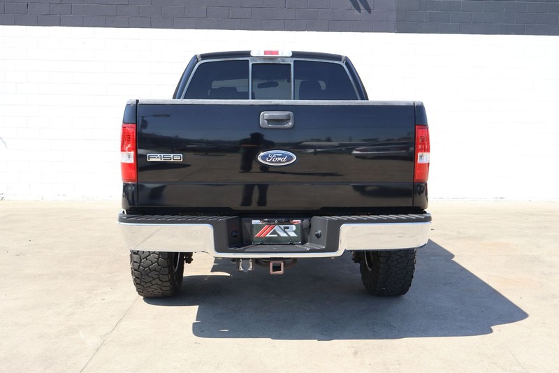 Ford F-150 Vehicle Full-screen Gallery Image 06