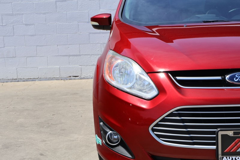 Ford C-Max Energi Vehicle Full-screen Gallery Image 03