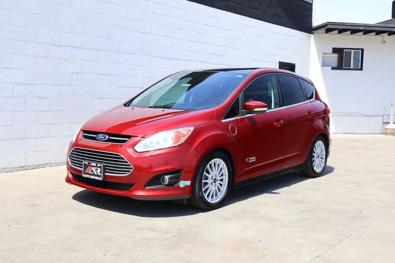 Ford C-Max Energi Vehicle Full-screen Gallery Image 11