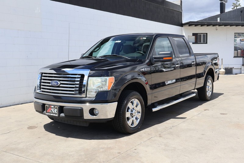 Ford F-150 Vehicle Full-screen Gallery Image 11