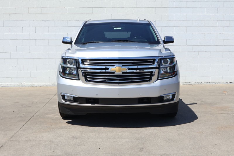 Chevrolet Tahoe Vehicle Full-screen Gallery Image 02