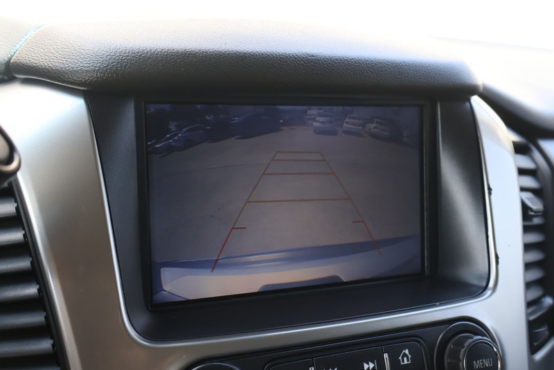 Chevrolet Tahoe Vehicle Full-screen Gallery Image 30