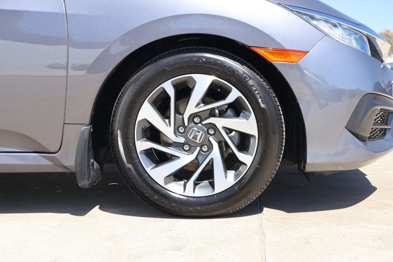 Honda Civic Sedan Vehicle Full-screen Gallery Image 13