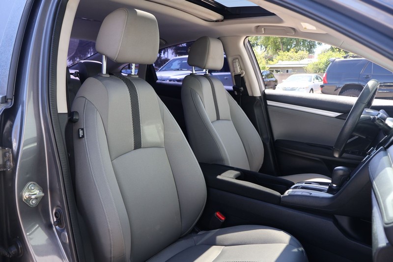 Honda Civic Sedan Vehicle Full-screen Gallery Image 19