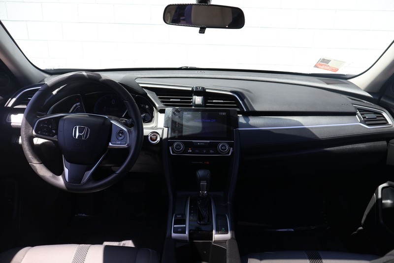 Honda Civic Sedan Vehicle Full-screen Gallery Image 21