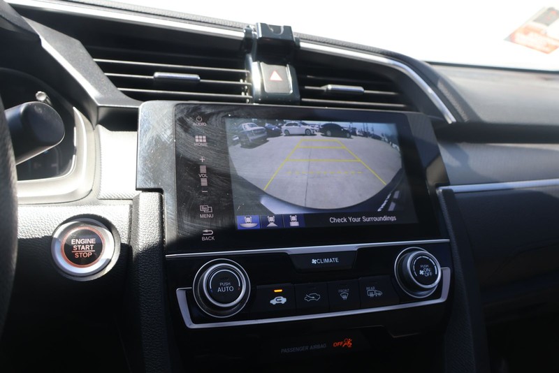 Honda Civic Sedan Vehicle Full-screen Gallery Image 28