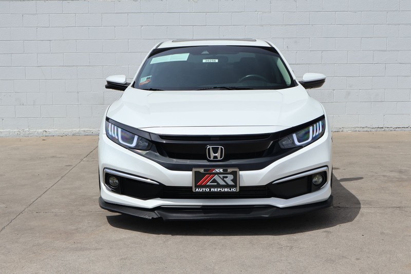 Honda Civic Sedan Vehicle Full-screen Gallery Image 02