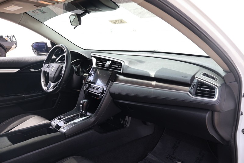 Honda Civic Sedan Vehicle Full-screen Gallery Image 18