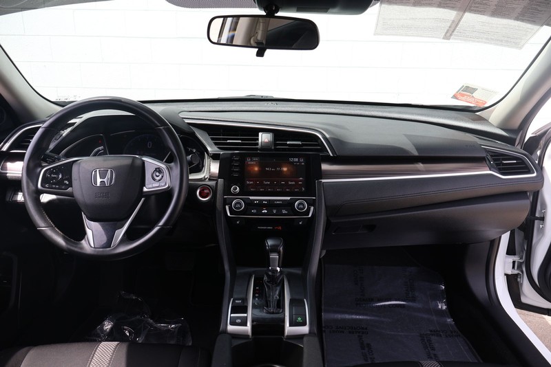 Honda Civic Sedan Vehicle Full-screen Gallery Image 21