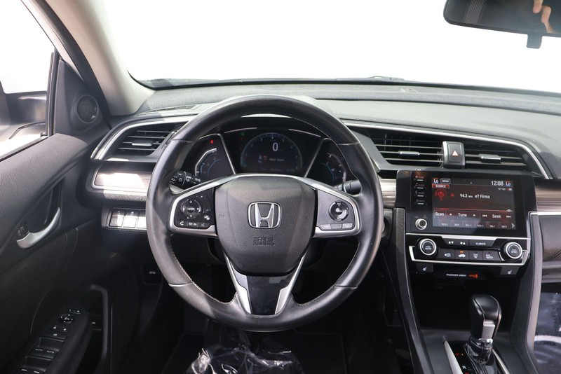 Honda Civic Sedan Vehicle Full-screen Gallery Image 23