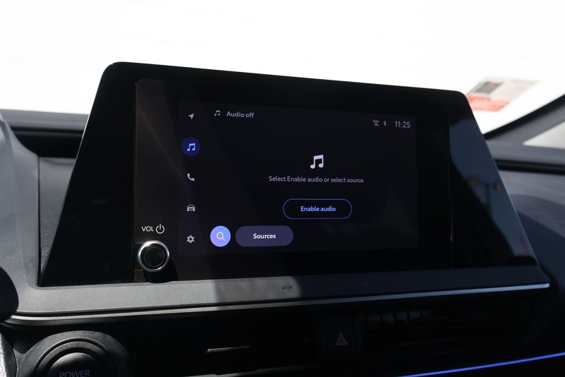 Toyota Prius Vehicle Full-screen Gallery Image 27