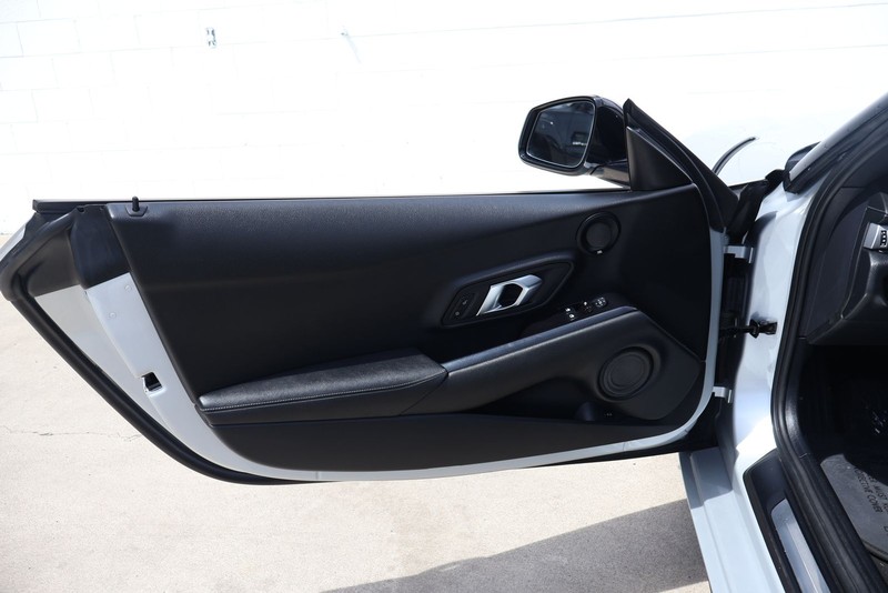 Toyota GR Supra Vehicle Full-screen Gallery Image 14