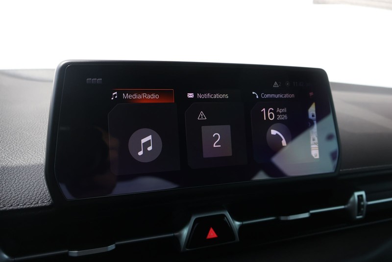 Toyota GR Supra Vehicle Full-screen Gallery Image 26