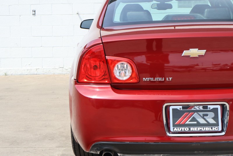 Chevrolet Malibu Vehicle Full-screen Gallery Image 07