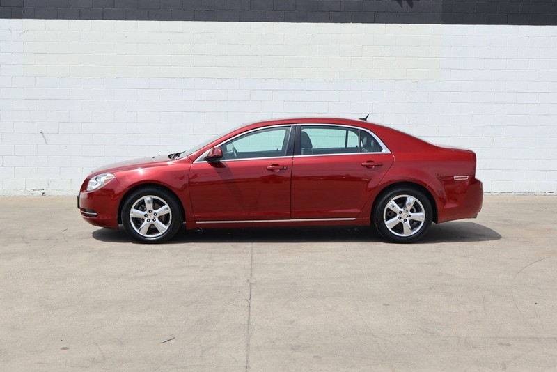 Chevrolet Malibu Vehicle Full-screen Gallery Image 09