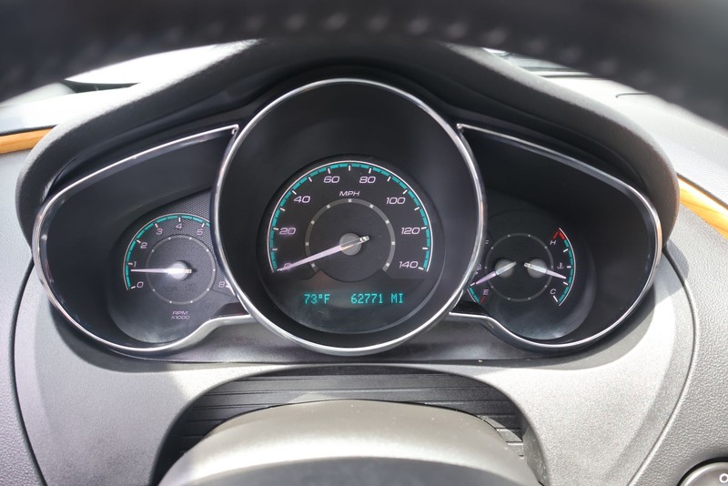 Chevrolet Malibu Vehicle Full-screen Gallery Image 21