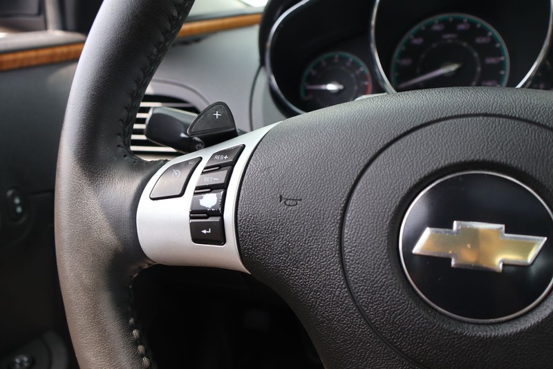 Chevrolet Malibu Vehicle Full-screen Gallery Image 23