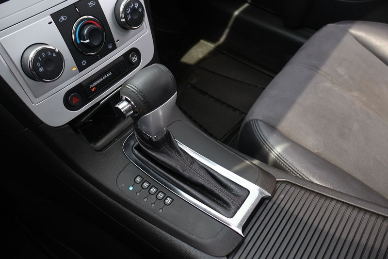 Chevrolet Malibu Vehicle Full-screen Gallery Image 28