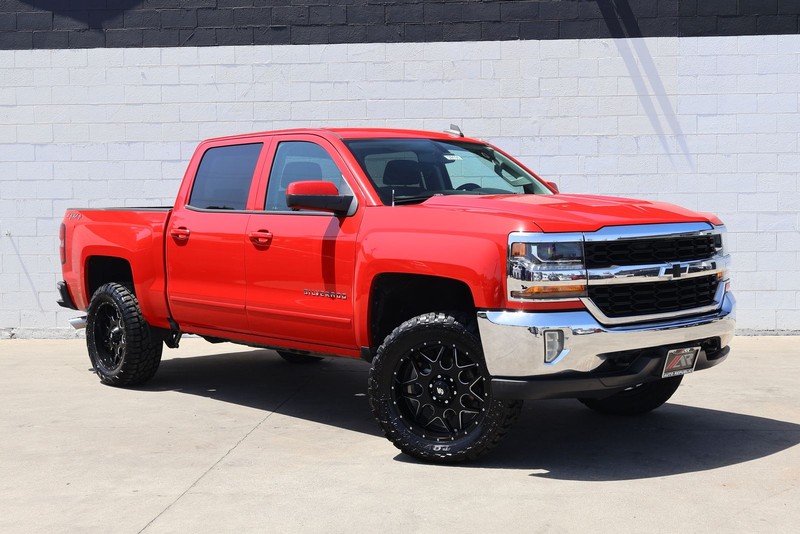 Chevrolet Silverado 1500 Vehicle Full-screen Gallery Image 01