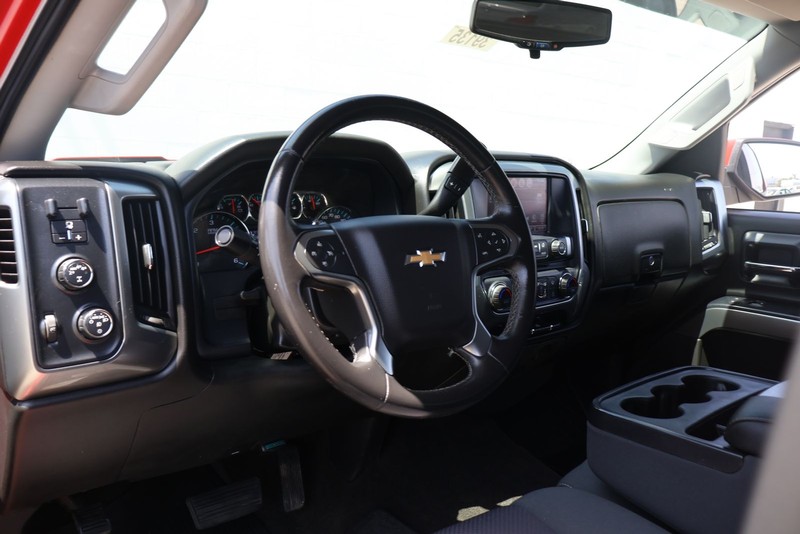 Chevrolet Silverado 1500 Vehicle Full-screen Gallery Image 15