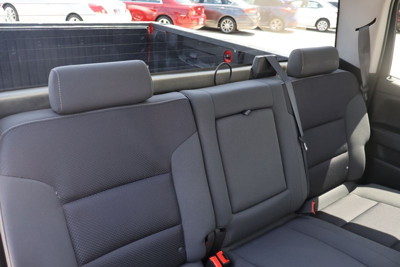 Chevrolet Silverado 1500 Vehicle Full-screen Gallery Image 20