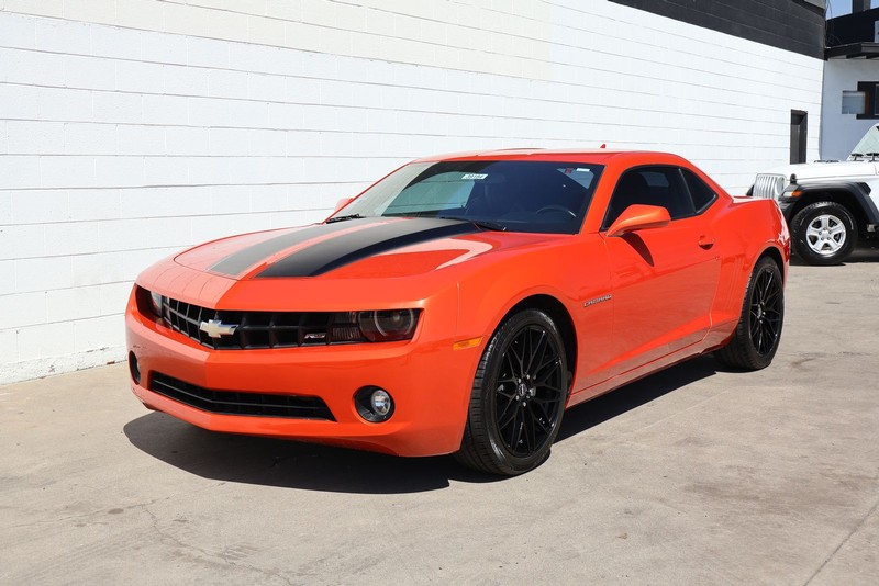Chevrolet Camaro Vehicle Full-screen Gallery Image 11