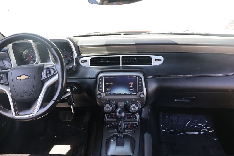 Chevrolet Camaro Vehicle Full-screen Gallery Image 21
