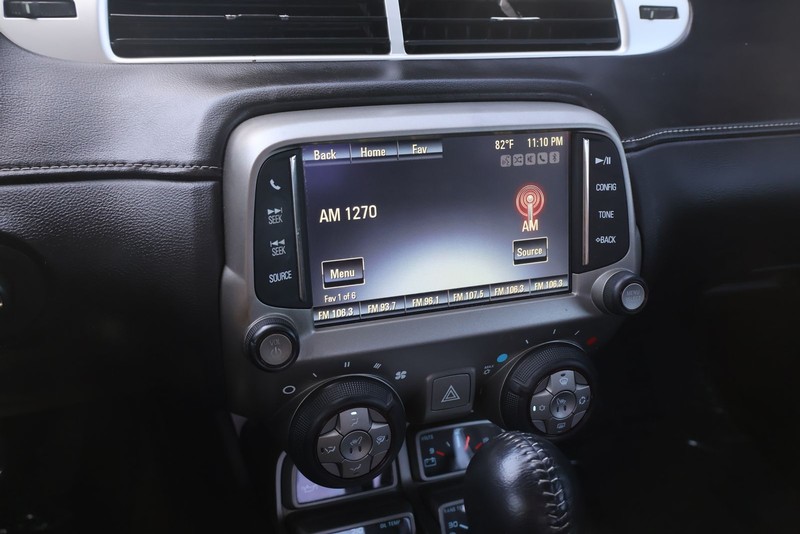 Chevrolet Camaro Vehicle Full-screen Gallery Image 28