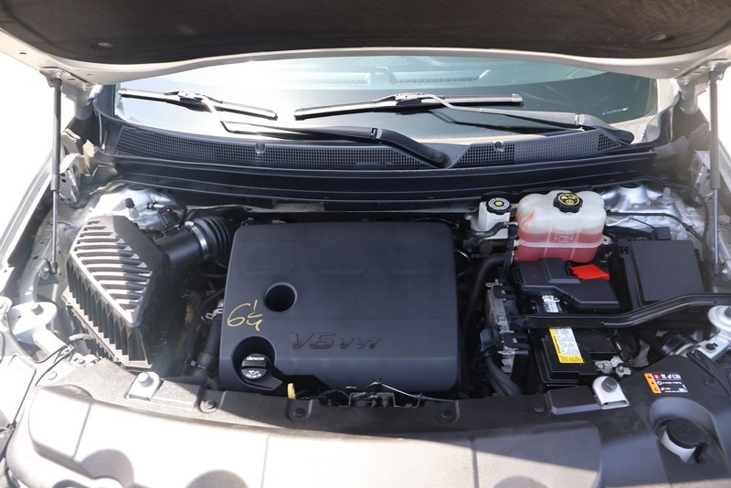 Chevrolet Traverse Vehicle Full-screen Gallery Image 13