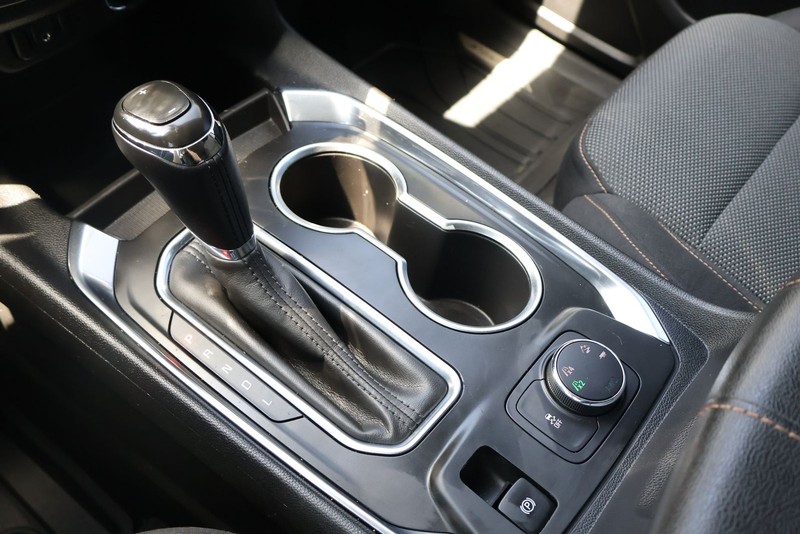 Chevrolet Traverse Vehicle Full-screen Gallery Image 35