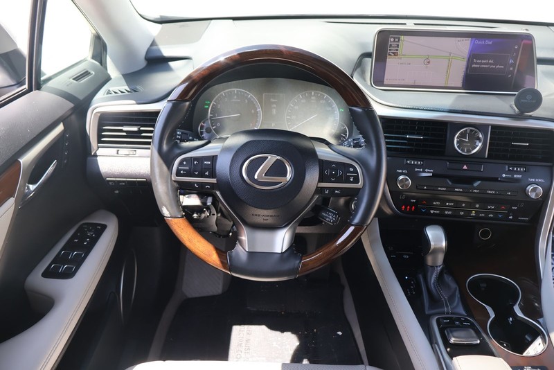 Lexus RX 350 Vehicle Full-screen Gallery Image 24