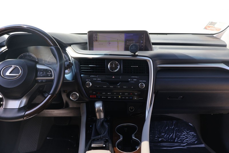 Lexus RX 350 Vehicle Full-screen Gallery Image 27