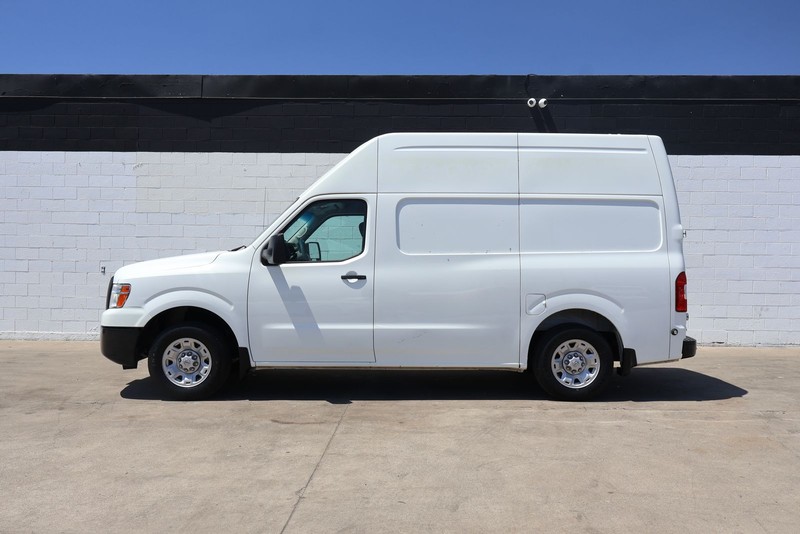 Nissan NV Cargo Vehicle Full-screen Gallery Image 10