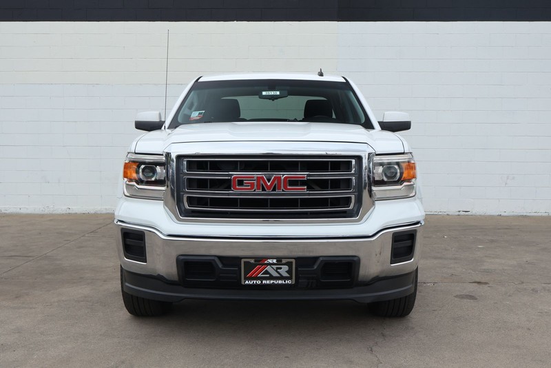 GMC Sierra 1500 Vehicle Full-screen Gallery Image 03