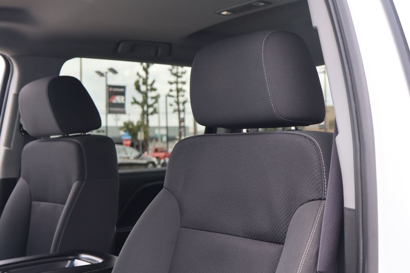 GMC Sierra 1500 Vehicle Full-screen Gallery Image 17